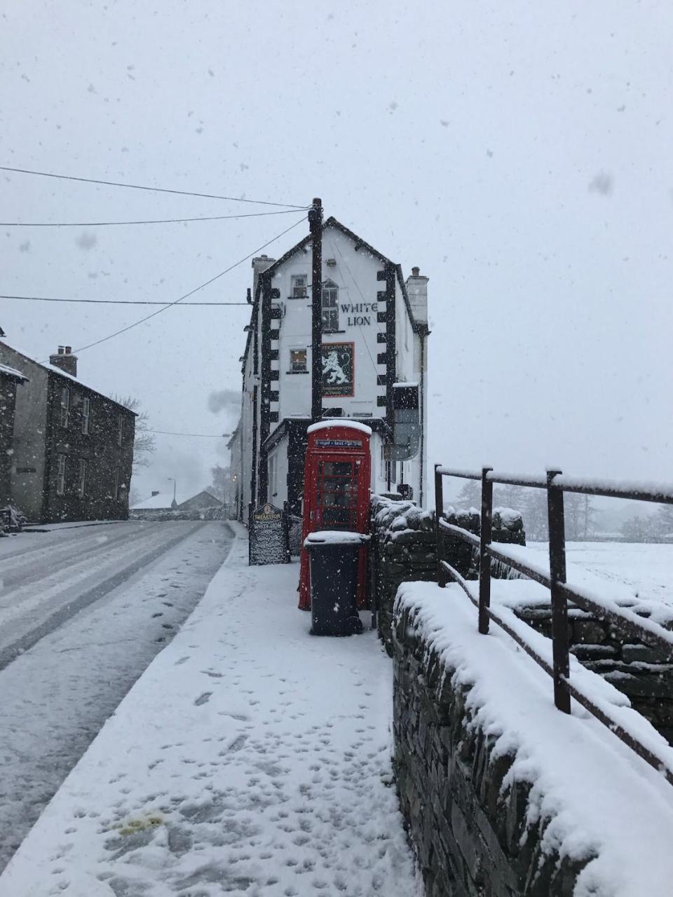 The White Lion Inn Penrith Exteriör bild